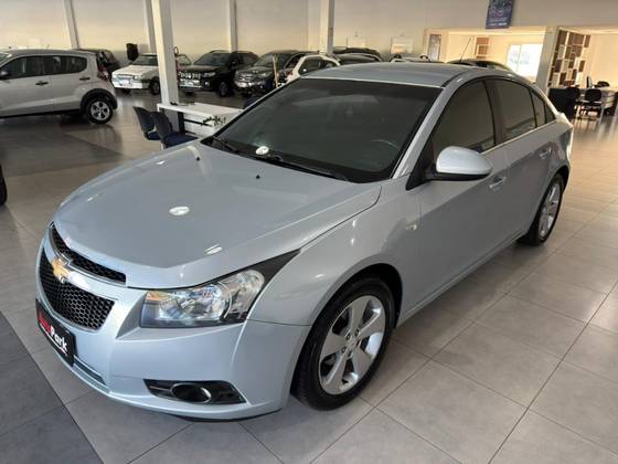 CHEVROLET CRUZE 1.8 LT 16V FLEX 4P MANUAL CHEVROLET CRUZE 1.8 LT 16V FLEX 4P MANUAL